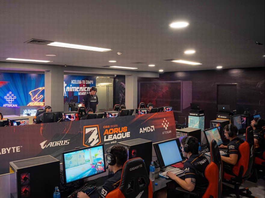 PC gamer 2026 de alto rendimiento para jugar a máximos FPS